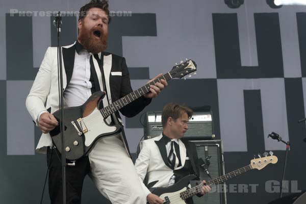 THE HIVES - 2017-07-22 - PARIS - Hippodrome de Longchamp - Main Stage 2 - Karl Johan Marcus Gustavsson - Mikael Karlsson Åström